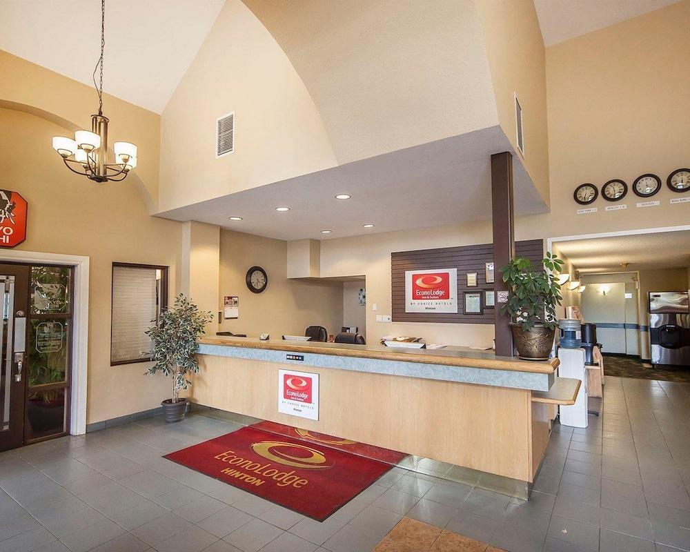 Coast Hinton Hotel Екстер'єр фото