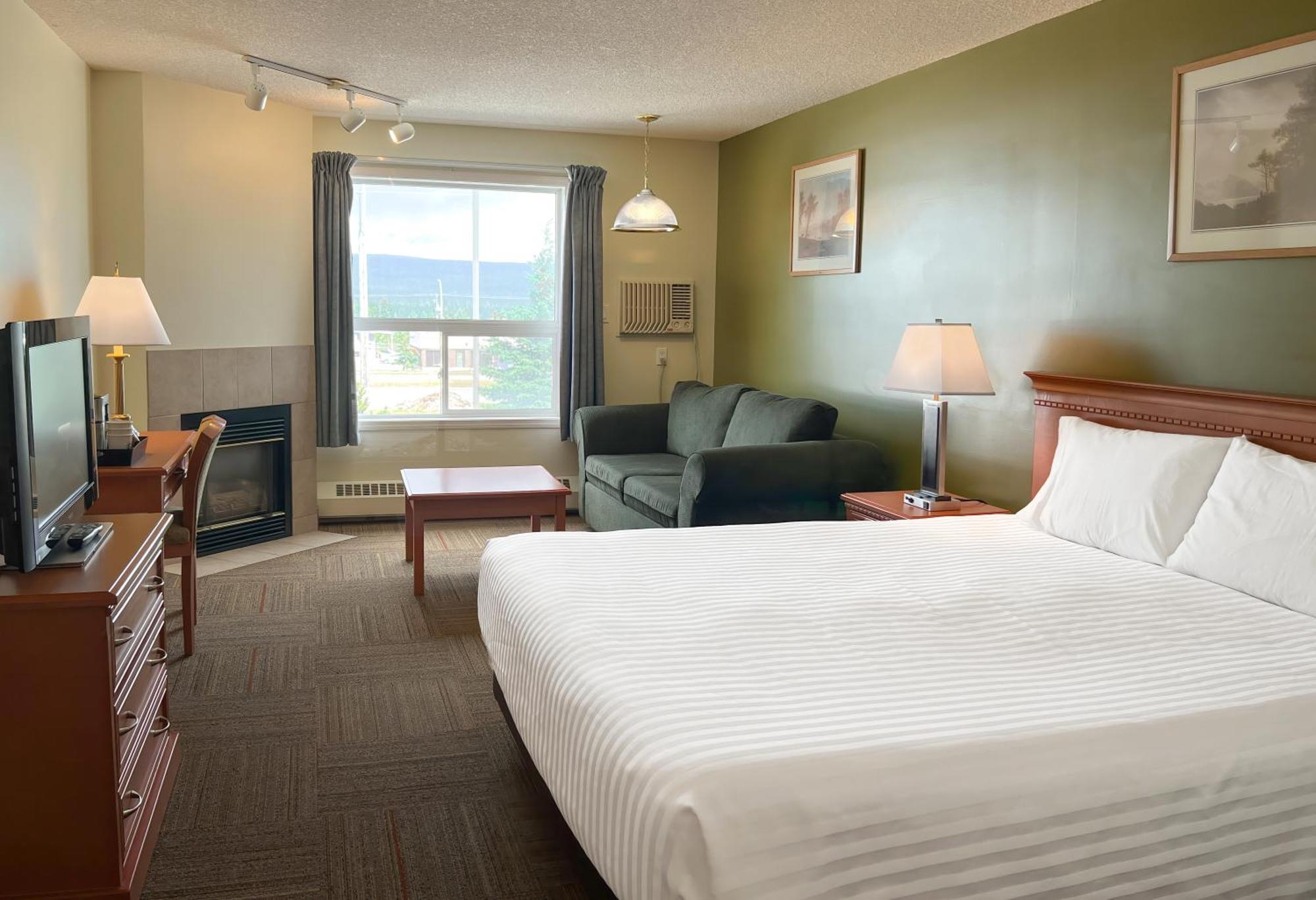 Coast Hinton Hotel Екстер'єр фото