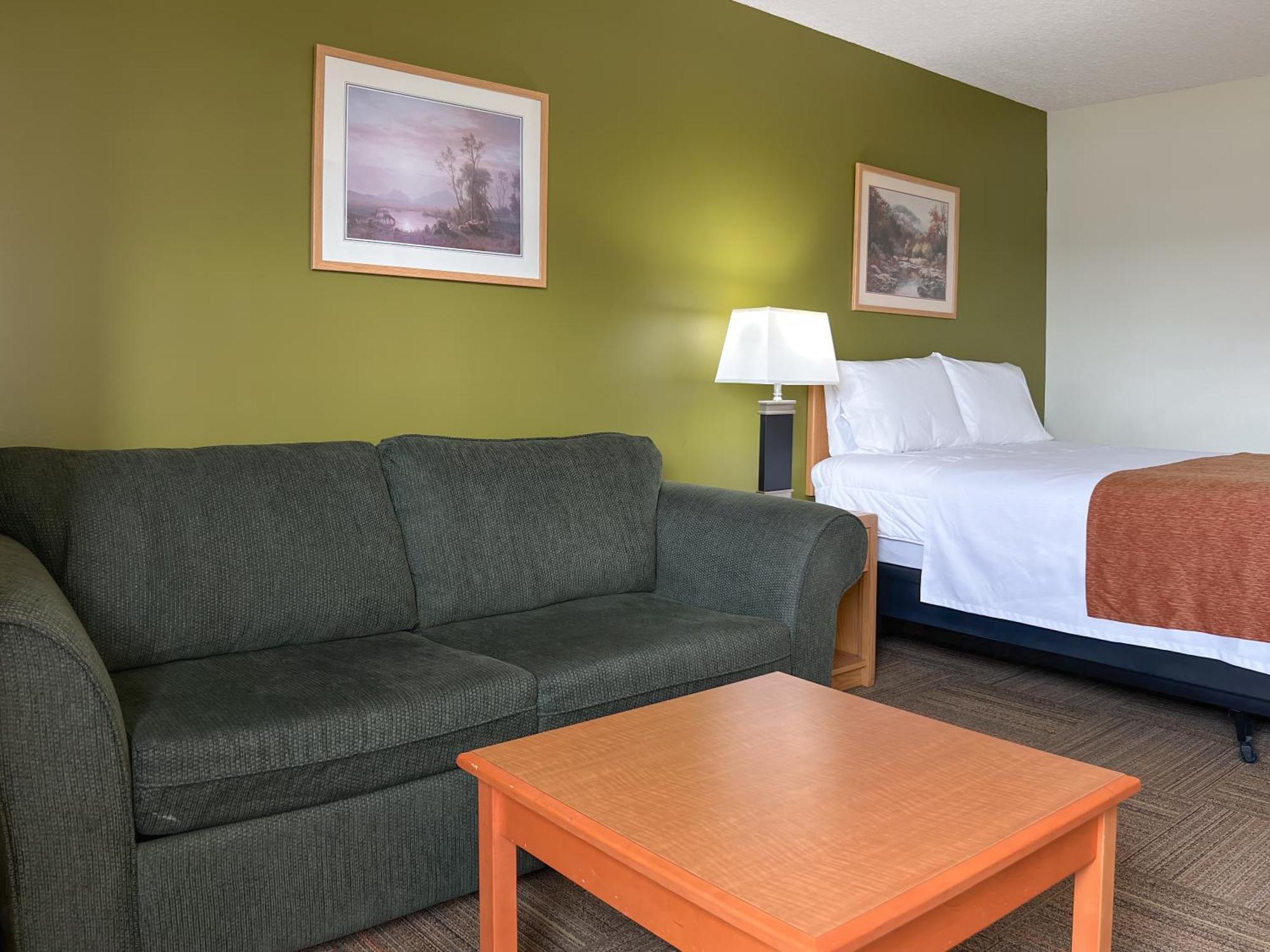 Coast Hinton Hotel Екстер'єр фото