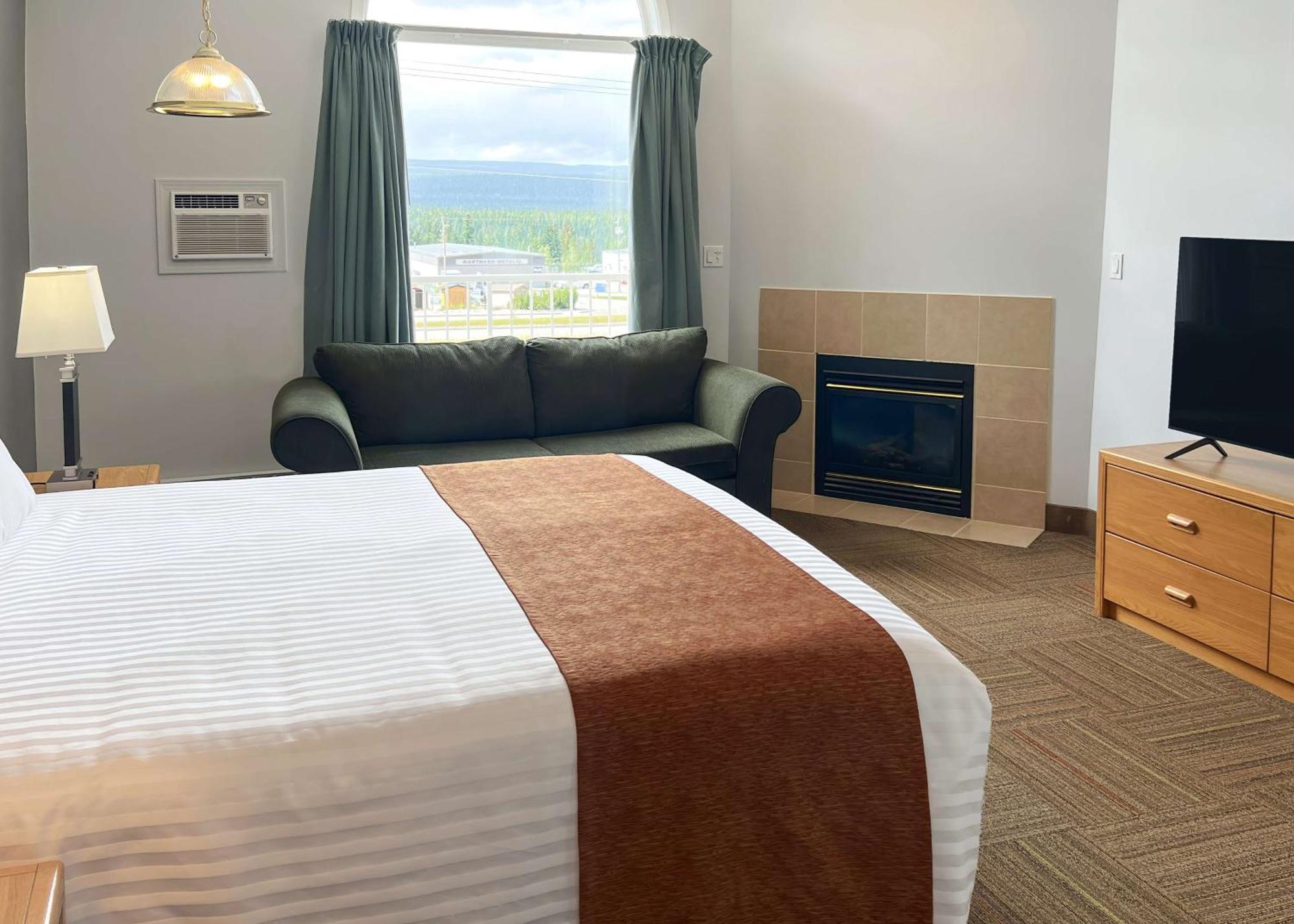 Coast Hinton Hotel Екстер'єр фото